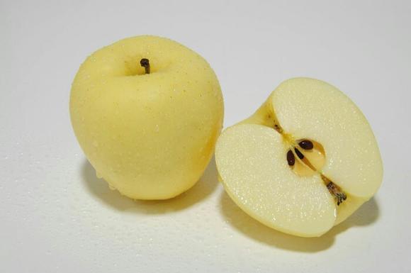 黄金帅苹果 - 新东方果品